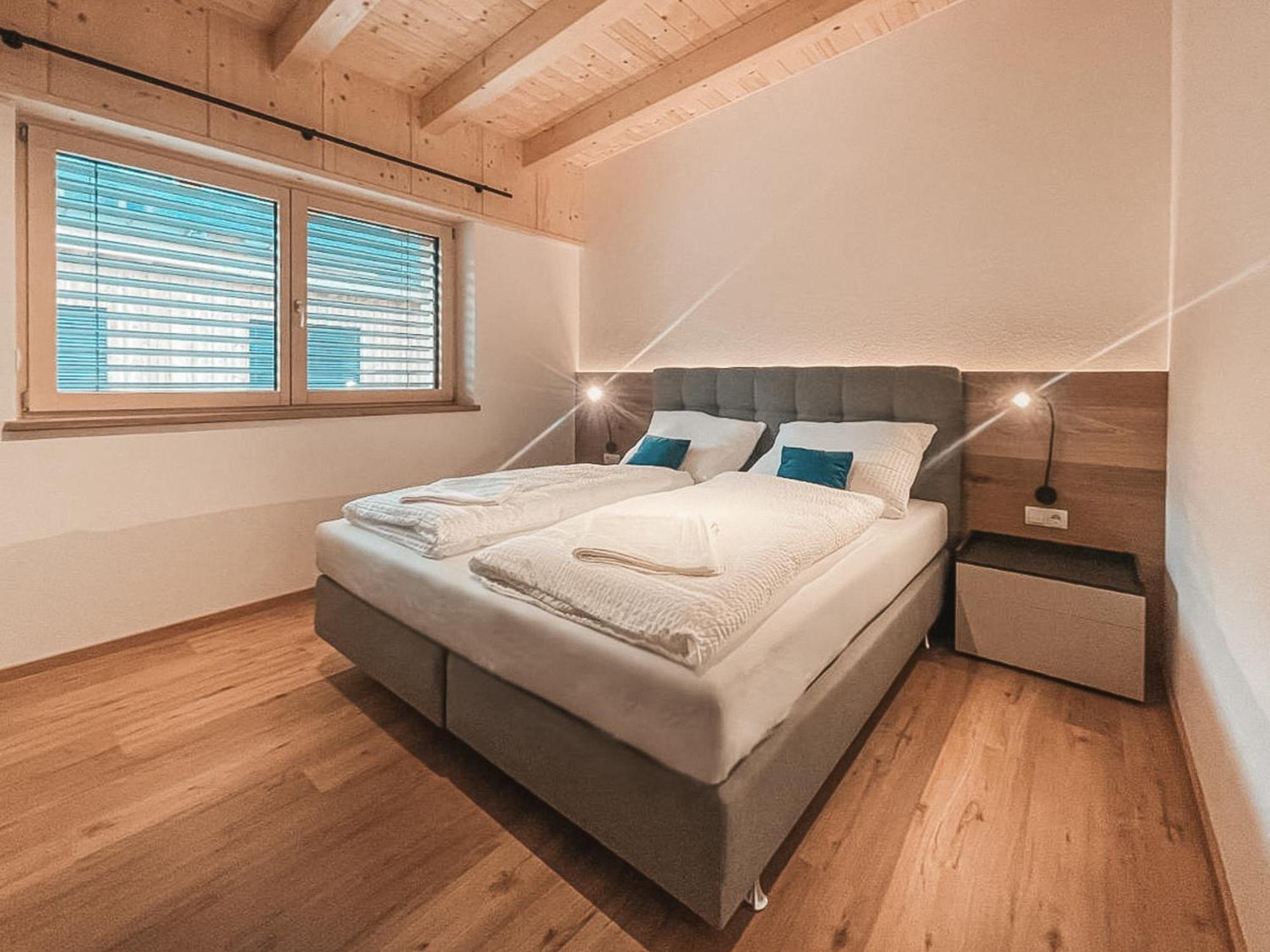 Zillerheart - Balcony Und Car Park By Alpenluxus Appartements Fuegen Exterior photo